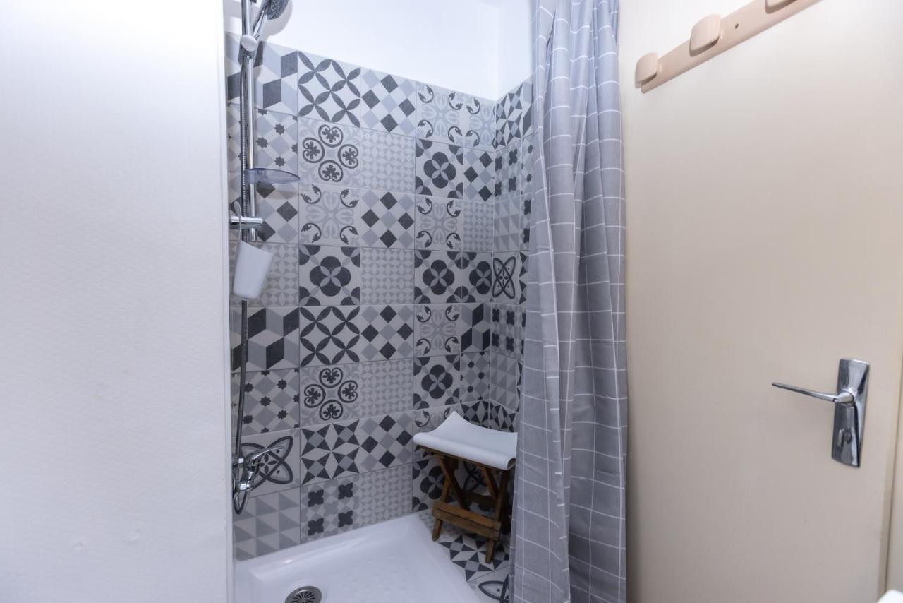 Appartement Studio Cosy Au Fort De Lourdes Extérieur photo